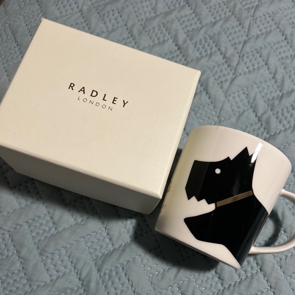 RADLEY LONDON Dining Radley London Beautiful Heart Mug With Black